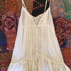 Kimchi blue soft pretty white top.