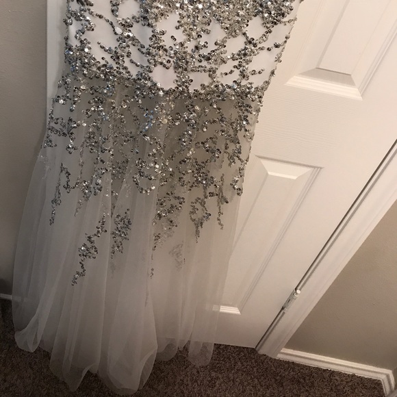 Jovani Prom Dress Size 6 - Picture 3 of 4