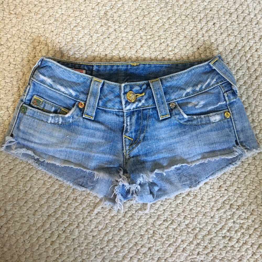 True Religion Joey cut-off shorts sz. 24