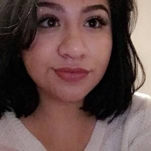 Meet your Posher, Daniela