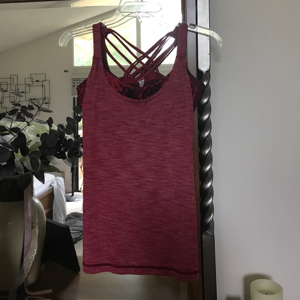 Lululemon workout bra/tank combo