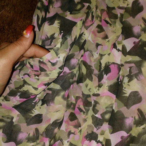 NWOT Urban Outfitters Dylan and Rose Skirt - Picture 3 of 4