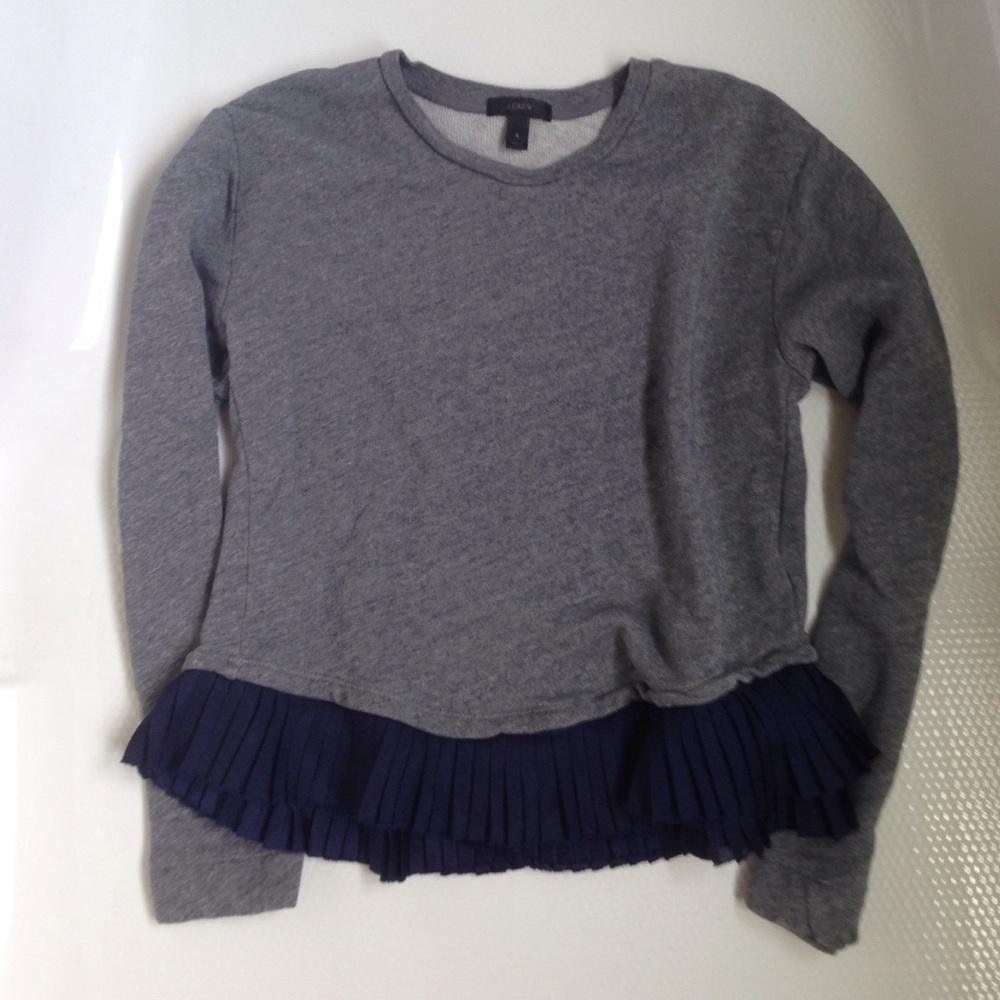 Ruffle bottom sweatshirt