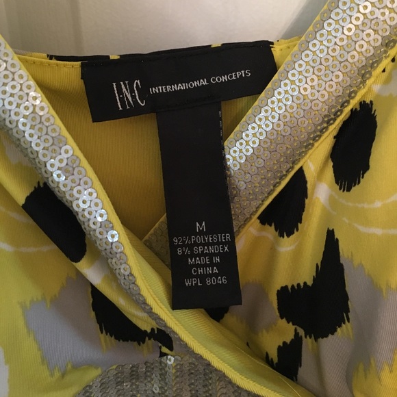 Tribal printed dress. - Picture 2 of 3