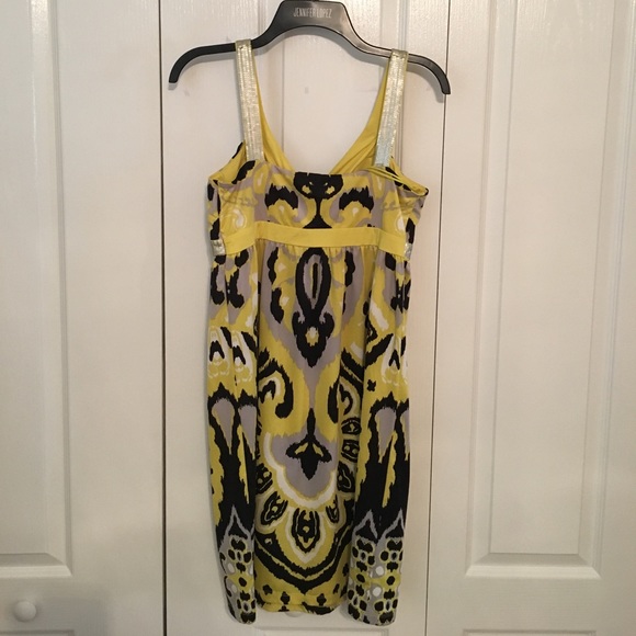 Tribal printed dress. - Picture 3 of 3