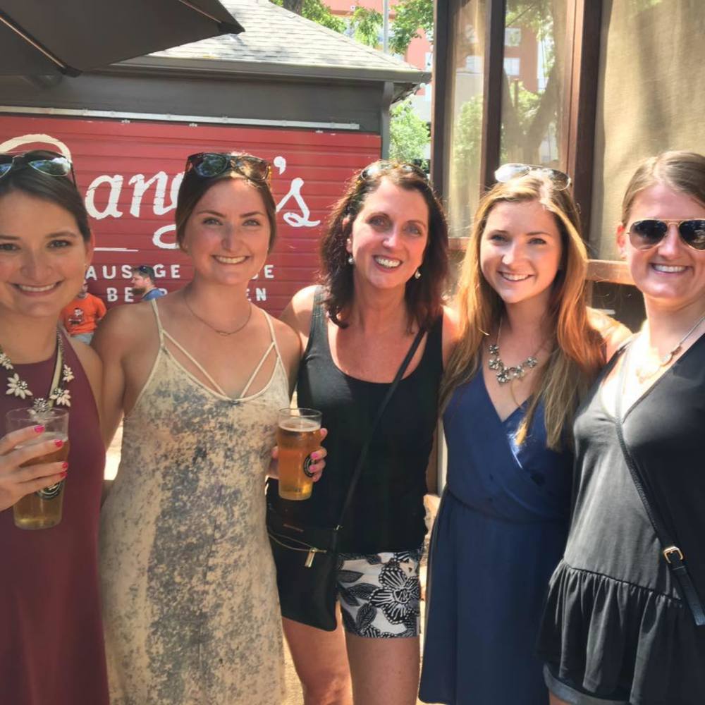 Meet your Posher, Nora