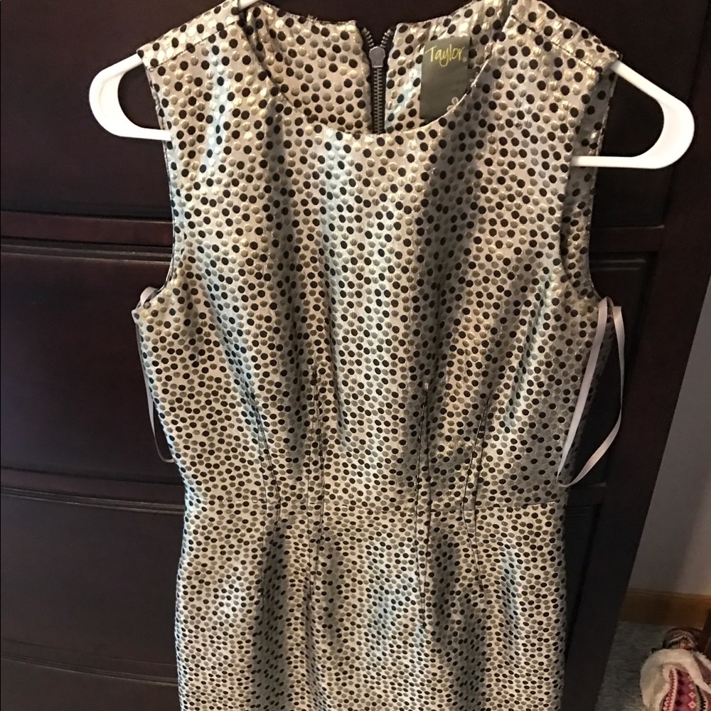 Taylor dress