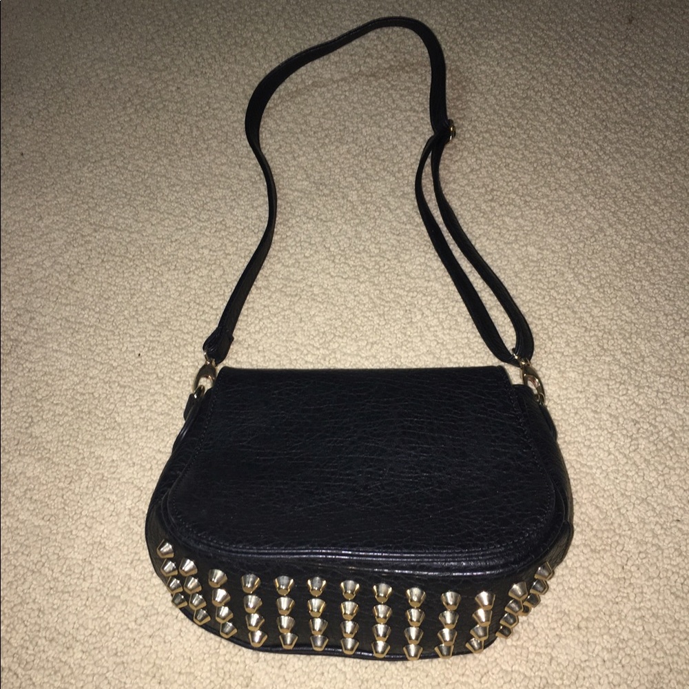 Purses/Satchels - Picture 2 of 8