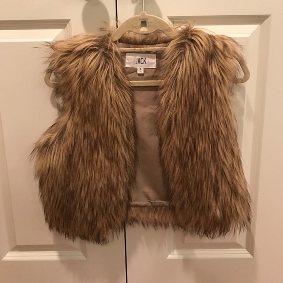 JACK by BBDakota Faux Fur Vest - S - Picture 1 of 2