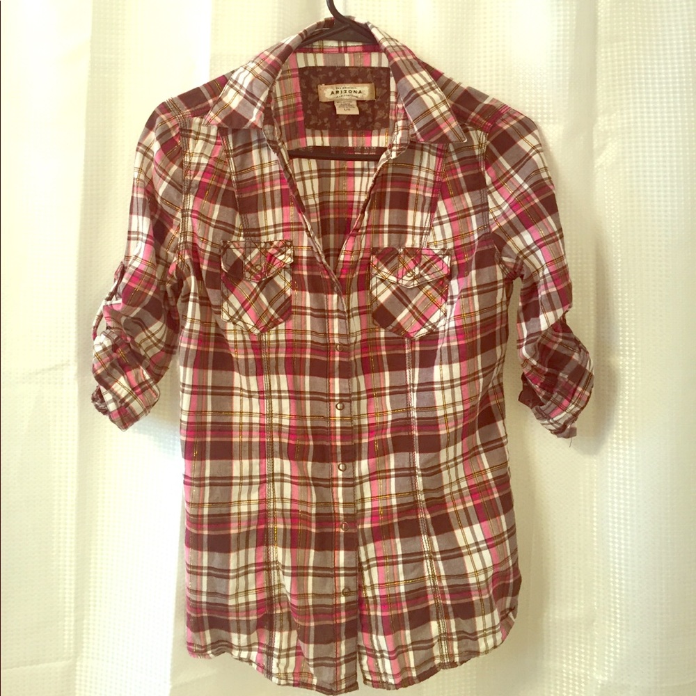 Cute plaid shirt with gold lining
