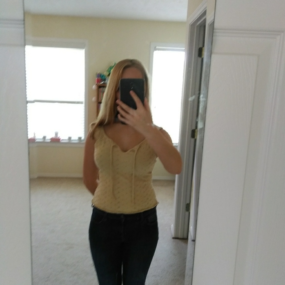 Retro tan crop top