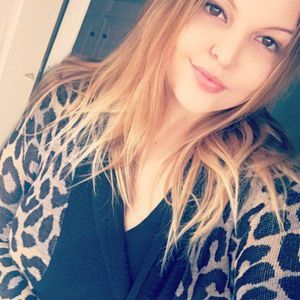 Meet your Posher, Abby