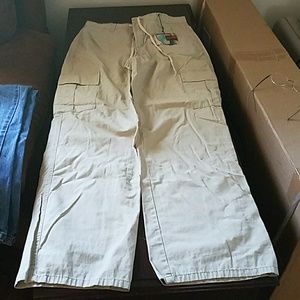 Gloria Vanderbilt cargo pants