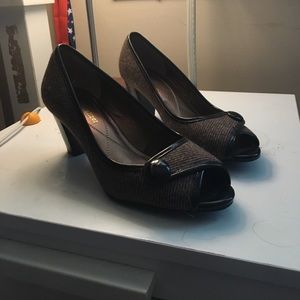 Naturalizer Heels