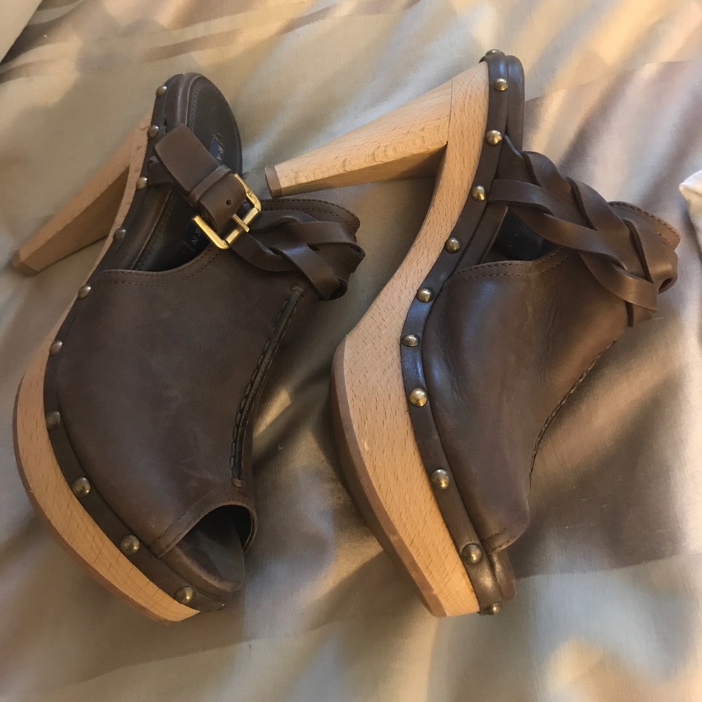 Ralph Lauren brown leather heels with peep toe