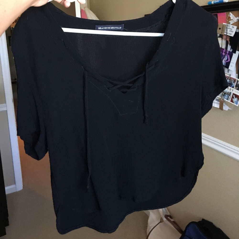 Brandy Melville crop tie up top