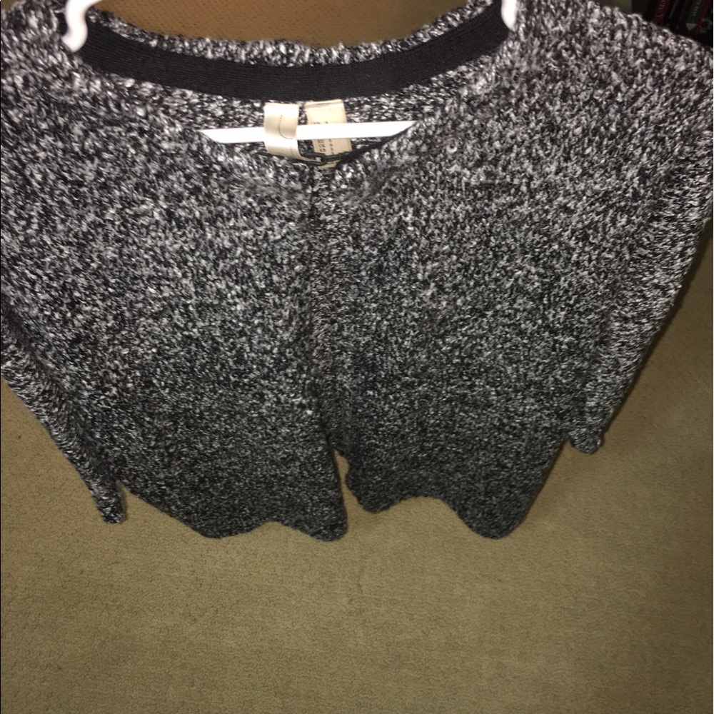 Open sweater - Picture 4 of 4