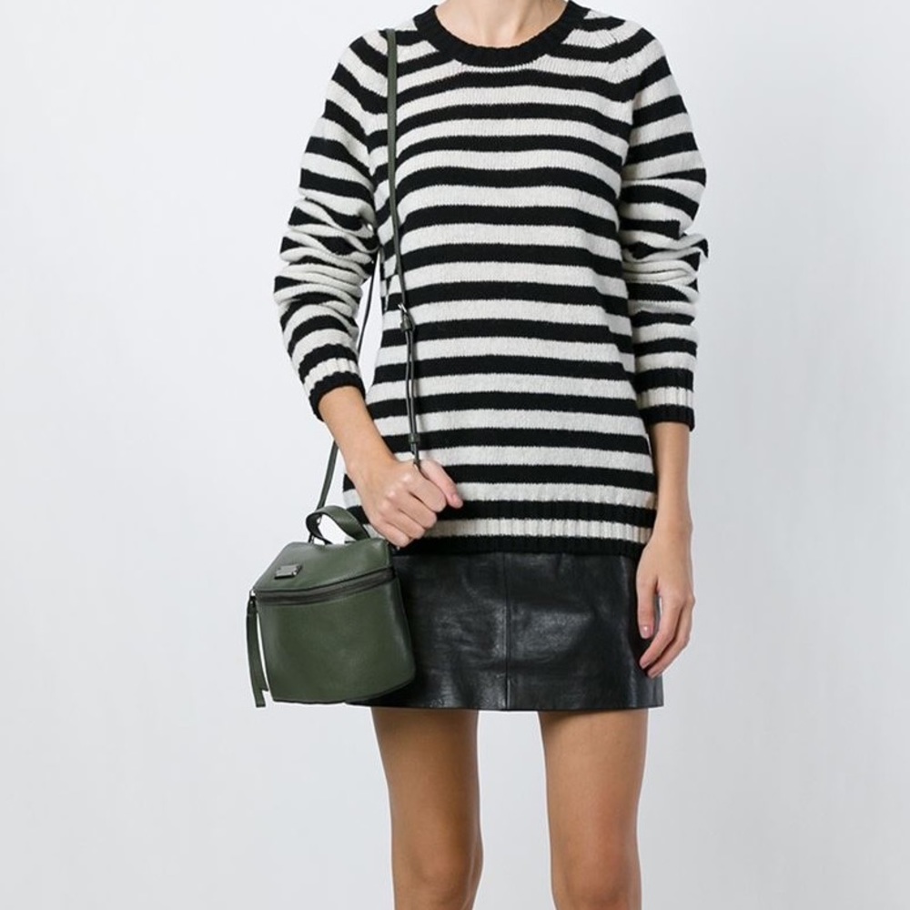 Marc by Marc Jacobs Canteen Bag in Green Leather