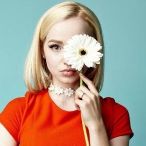 Meet your Posher, Elyza