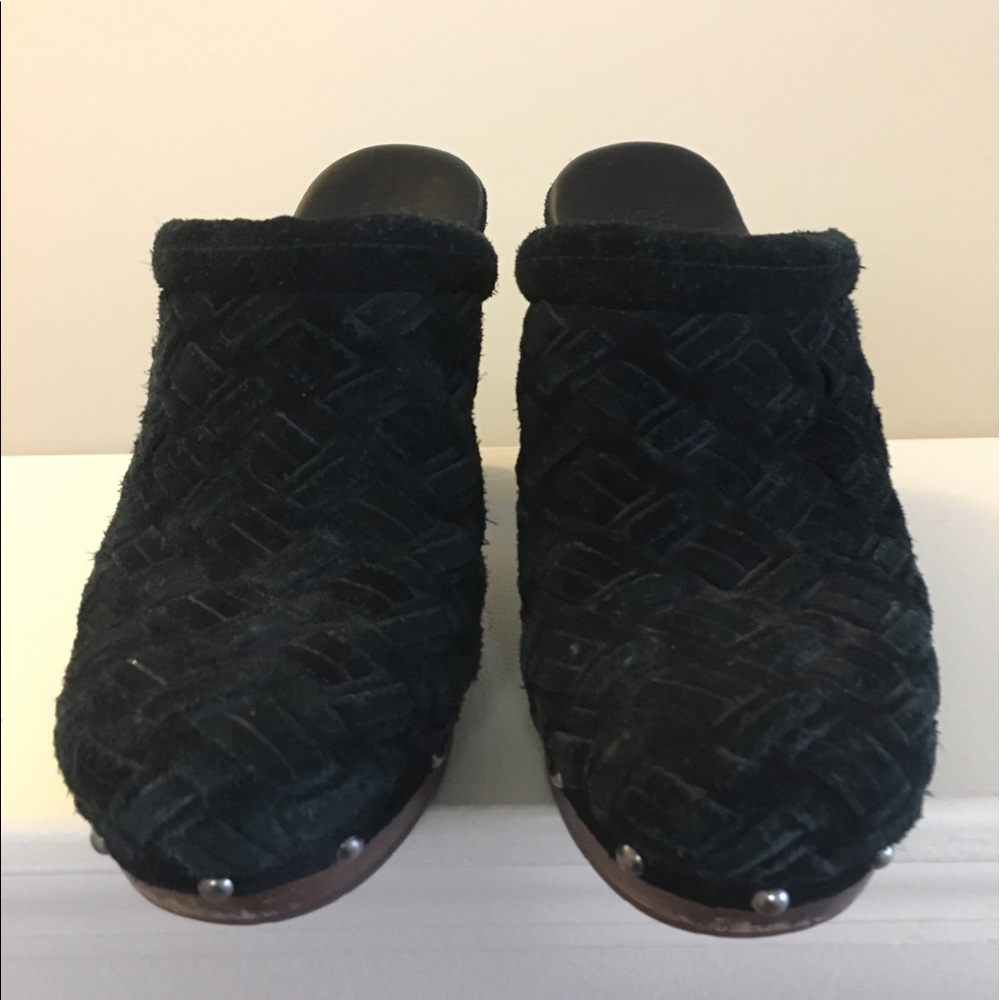 UGG black suede braided arroyo clogs size 8