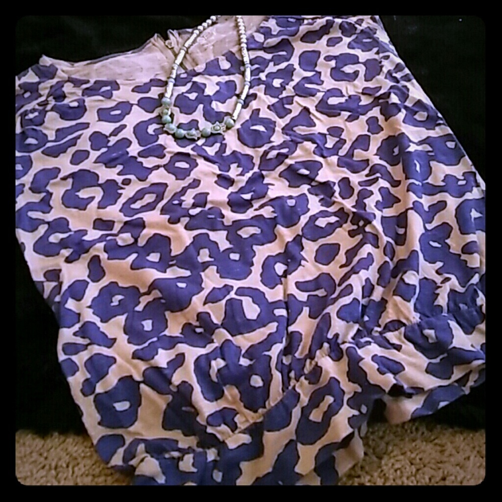 Women's casual shirt