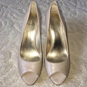 Nine West Tan Leather Peep Toe Pumps