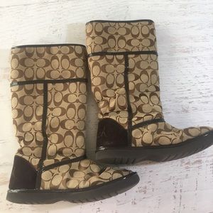 Coach snow boots