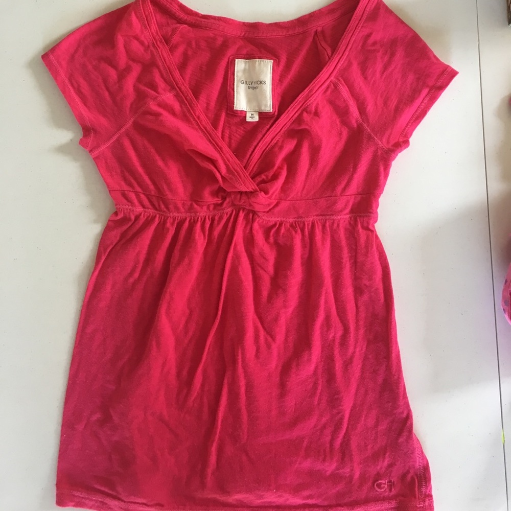 Gilly Hicks pink top