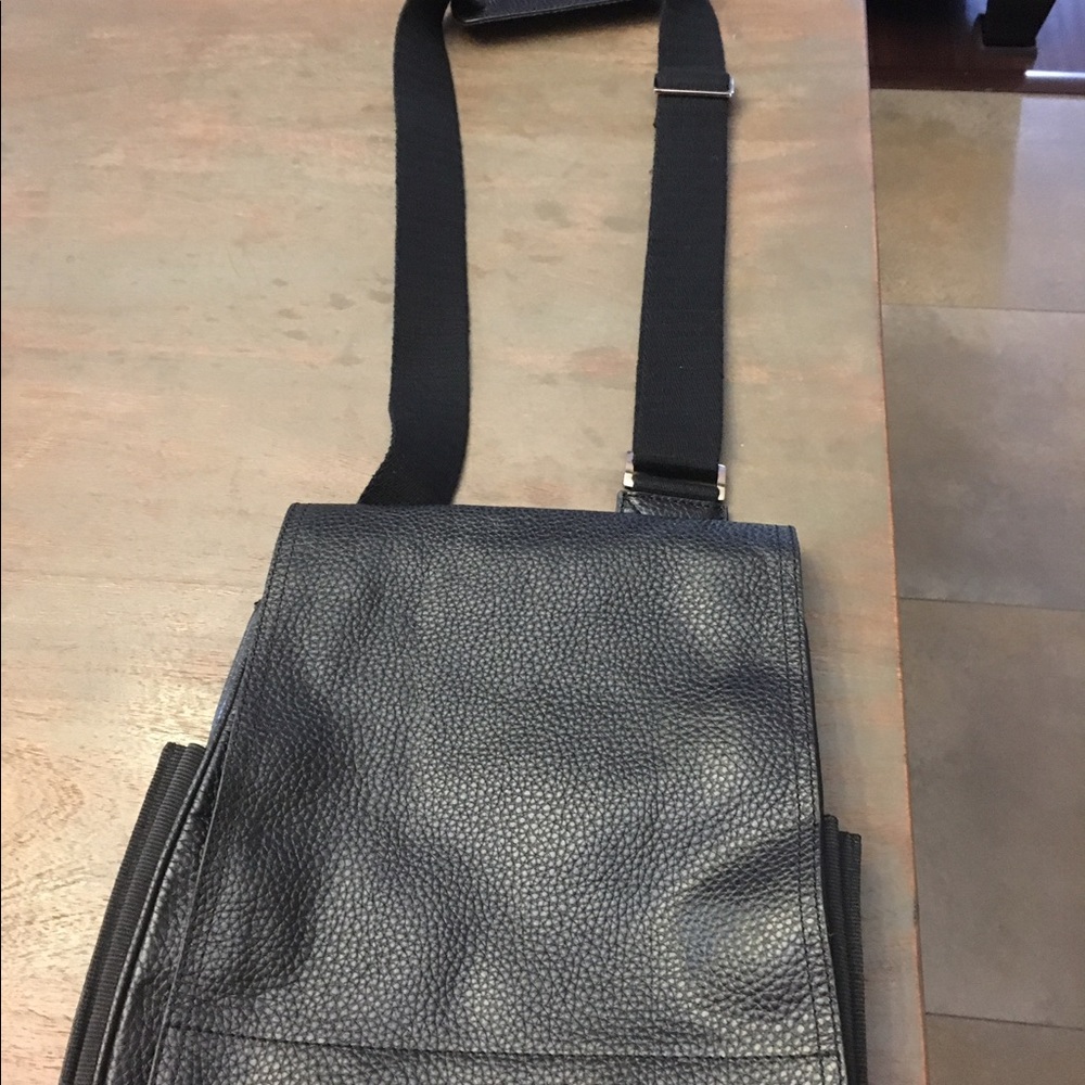 iPad Messenger Bag