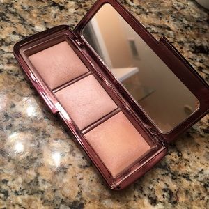 Hourglass Ambient lighting palette
