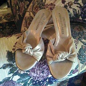 Donald pliner bronze knot sandal sz 6 medium