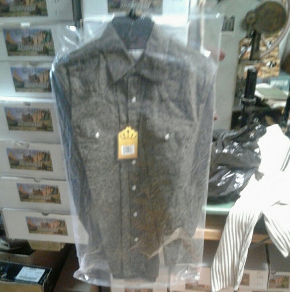 Long sleeves shirt/camisa de manga larga - Picture 1 of 1