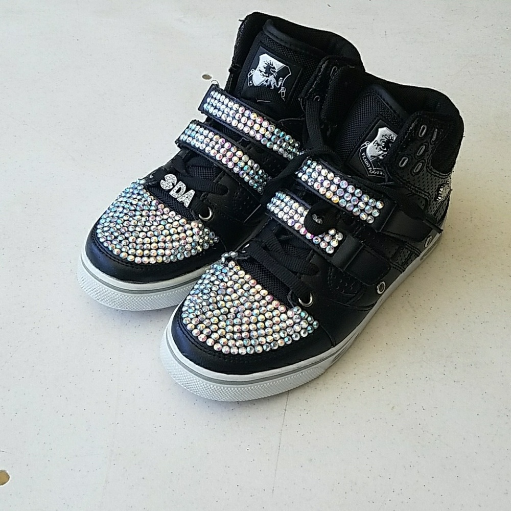 YOUTH dance shoes size 5
