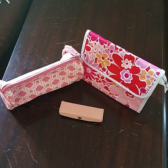 Two clinique makeup bags and lipstick case - Picture 2 of 5