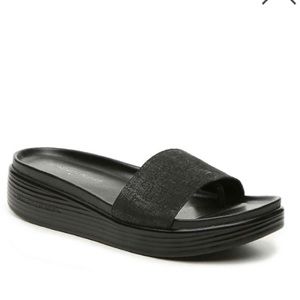 Donal J Pliner Black sandals 7 new with box SOLD