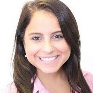 Meet your Posher, Dayana