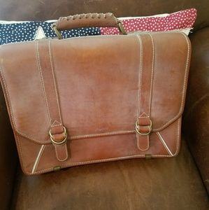 **final markdown**Rawlings Leather Briefcase