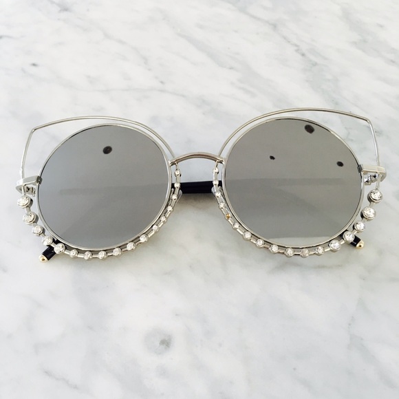 ❗️New! "Marilyn" || Retro Rhinestone Sunglasses💕 - Picture 2 of 6