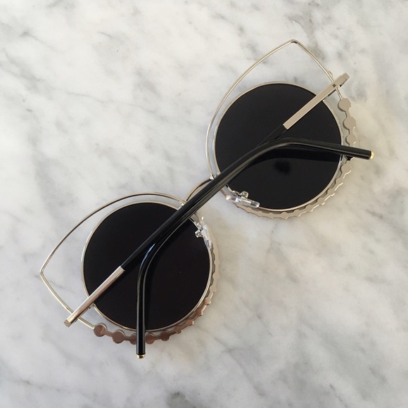 ❗️New! "Marilyn" || Retro Rhinestone Sunglasses💕 - Picture 4 of 6