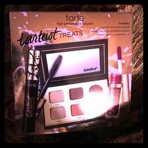 Tartiest treats color collection