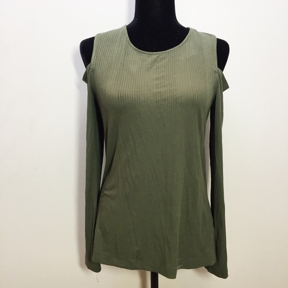 NEW green long sleeve open shoulder top - Picture 2 of 4