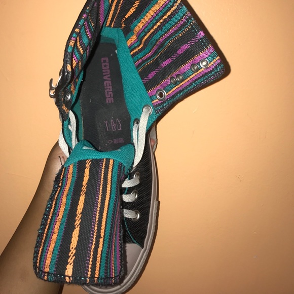 Chucks - Picture 4 of 4