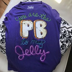 Cute girls top box 2