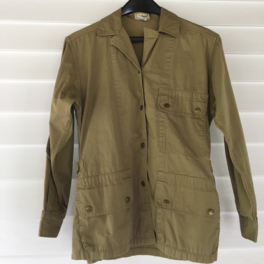 Vintage LL Bean khaki military jacket size medium