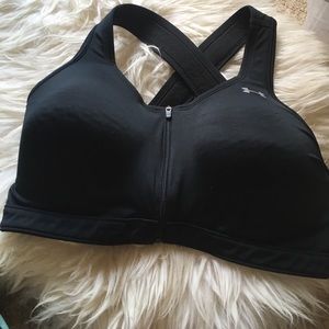 UNDER ARMOR Athletic Compression Bra