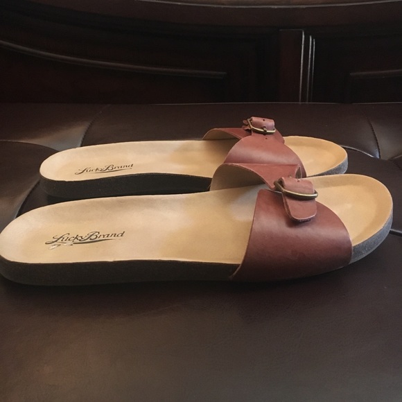 Lucky Brand Leather Slides Size 8M/38 - Picture 3 of 5