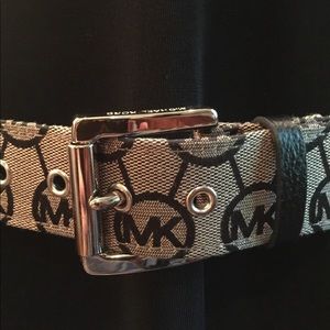 MICHAEL Michael Kors Belt NWOT