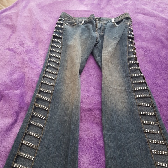 side embellished jeans