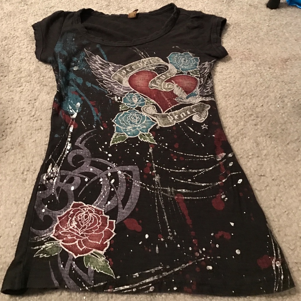 Tee