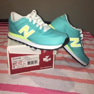 NEW BALANCE CLASSIC 501 WOMENS